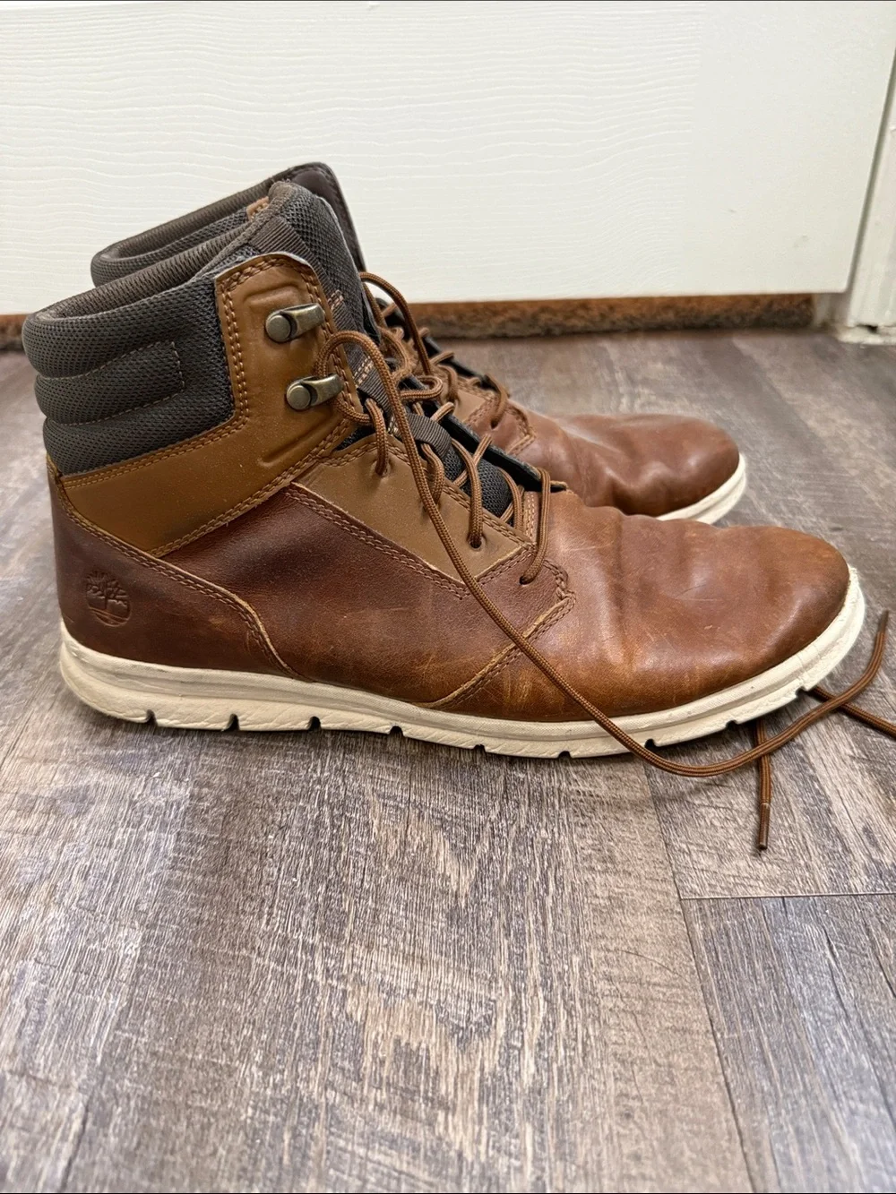 Timberland Graydon Brown Leather Lace-Up Ankle Boots with Padded Collar